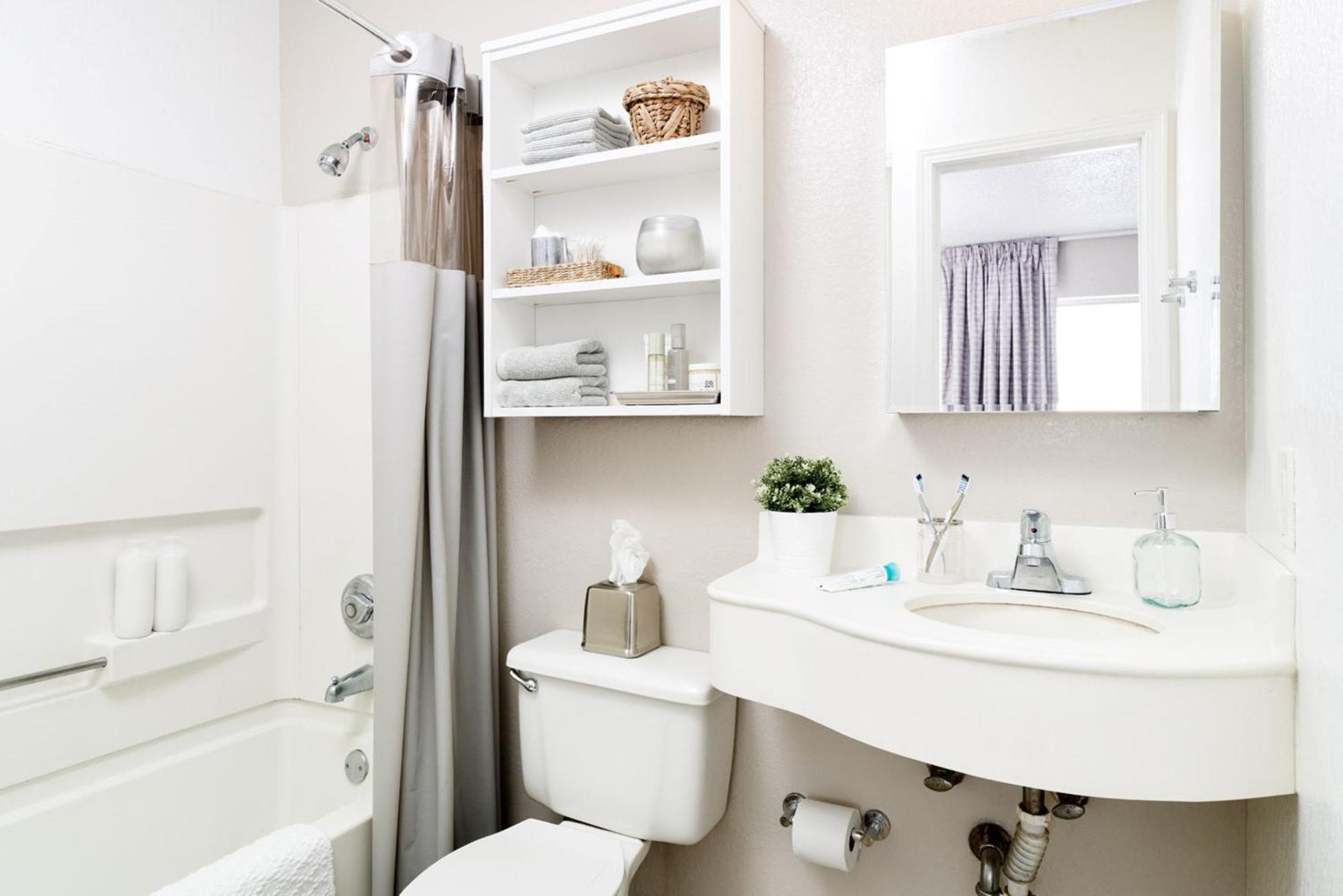Intown Suites Extended Stay Atlanta Ga - Ksu เคนเนซอร์ ภายนอก รูปภาพ